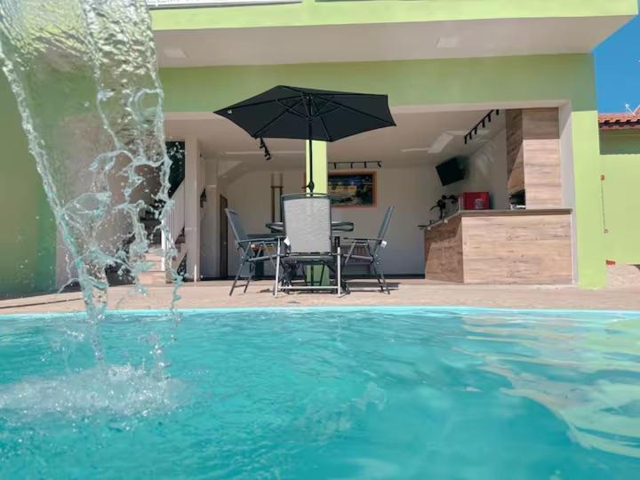 Espaco Alvorada ,Agendamento Das Atividades, Cafe Da Manha ,Banheira E Piscina No Centro Brotas Buitenkant foto